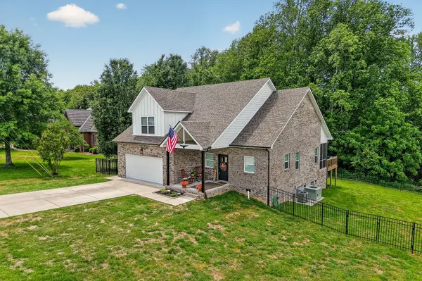 146 Briarwood Ln, Smithville, TN 37166