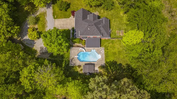 4575 Yates Rd, Cross Plains, TN 37049