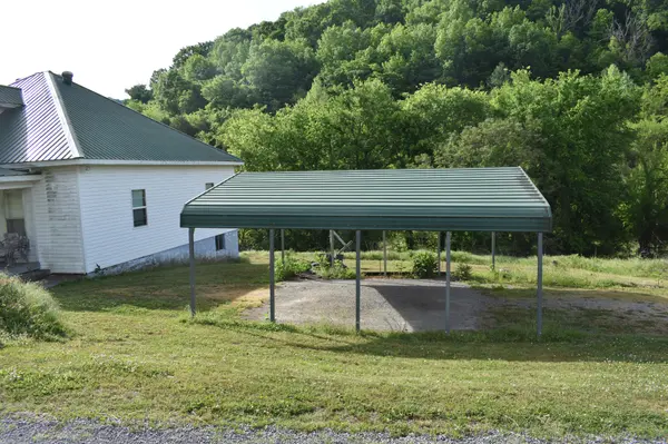 80 Dillard Creek Rd, Chestnut Mound, TN 38552