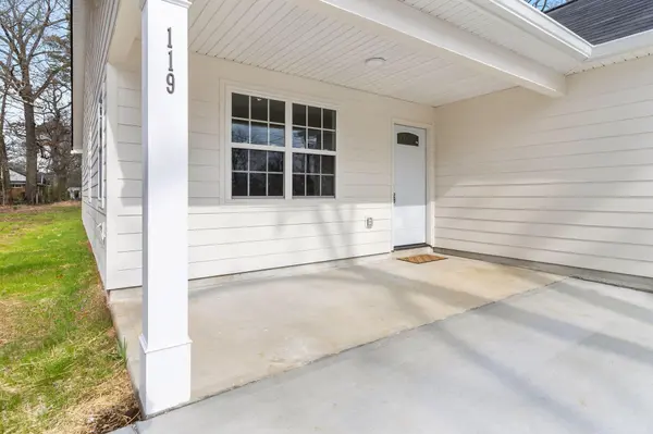119 N Moore North Road, Chattanooga, TN 37411