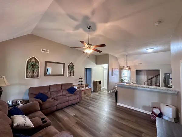 107 Grace Ct, Manchester, TN 37355