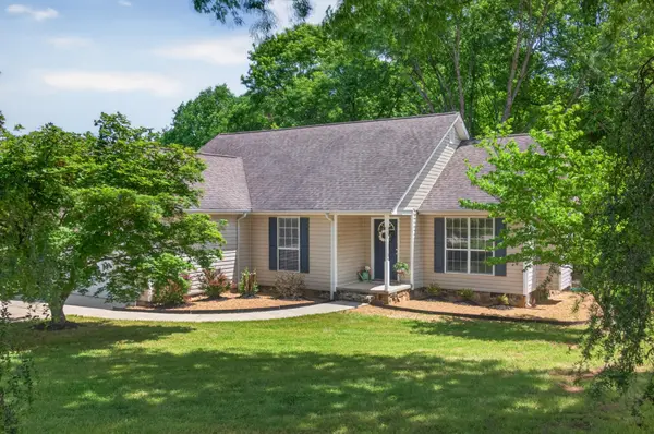 5696 Edgmon Road, Ooltewah, TN 37363