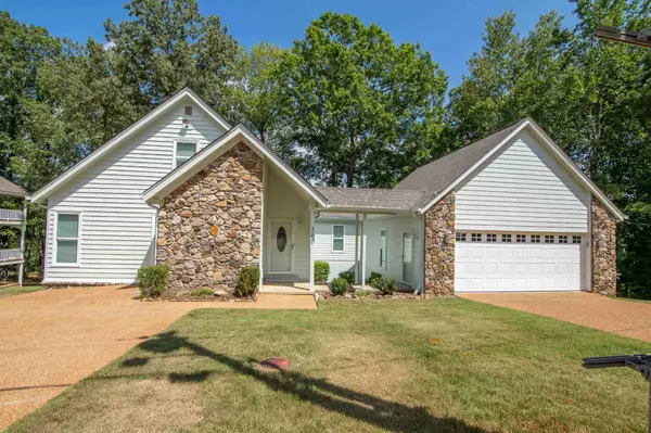 100 VANTAGE PT,  Counce,  TN 38326