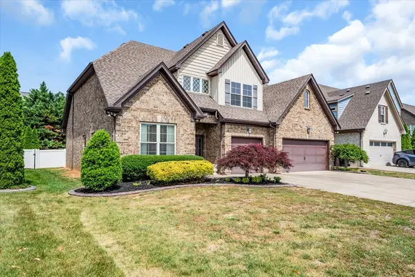 1245 Hensfield Dr, Murfreesboro, TN 37128