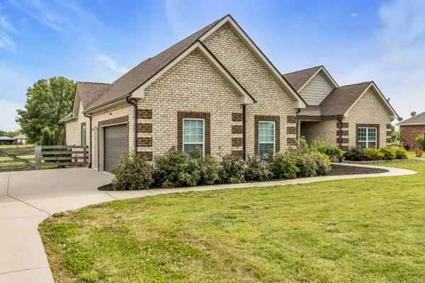 776 Farmer Rd, Eagleville, TN 37060