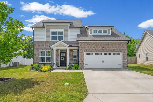 707 Monarchos Bnd, Burns, TN 37029