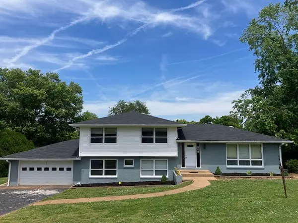 204 Tammy Dr, Decherd, TN 37324
