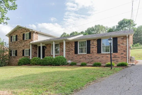 2935 Walnut Crest Dr, Antioch, TN 37013