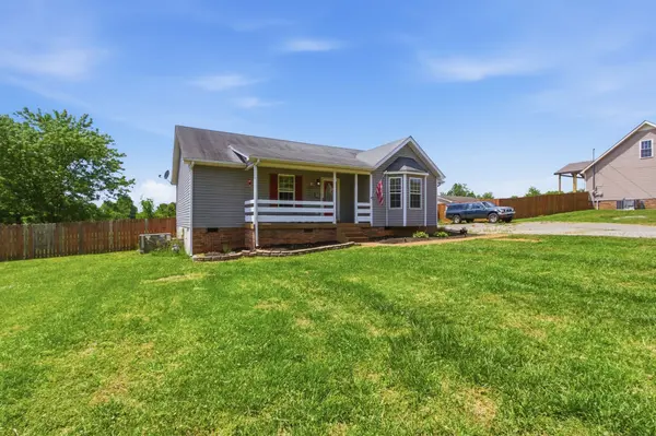 3945 Honeysuckle Way, Chapel Hill, TN 37034