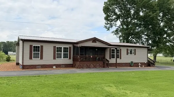 182 Running Deer Ln, Paris, TN 38242