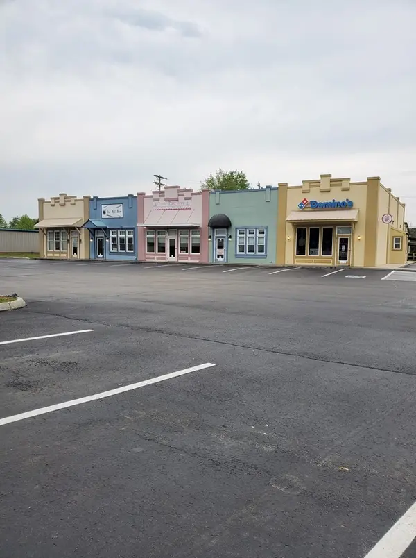 402410 N Spring St, Sparta, TN 38583