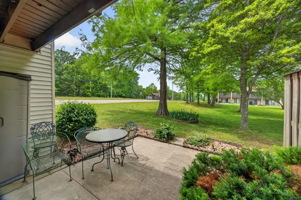 1 Wilshire Heights Dr #1, Crossville, TN 38558