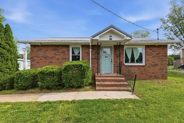 305 Franklin St, Cowan, TN 37318