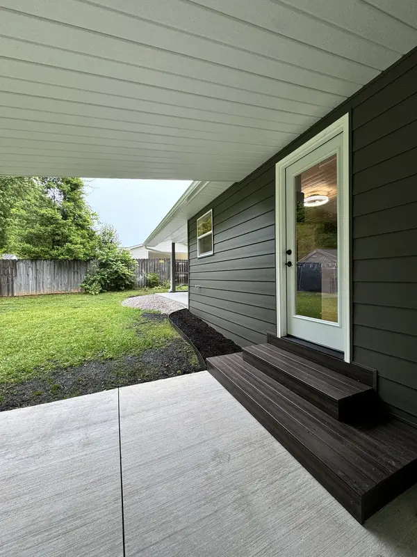220 Briargate Way, Cookeville, TN 38501