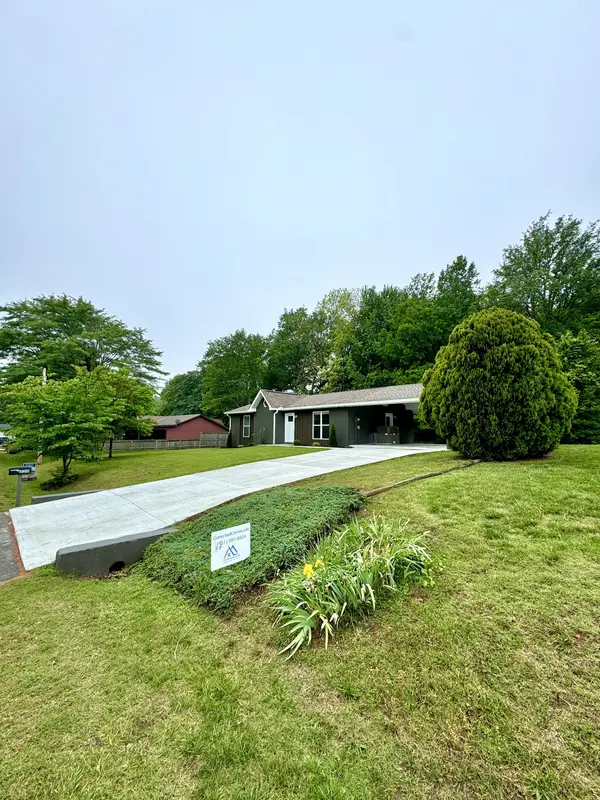 220 Briargate Way, Cookeville, TN 38501
