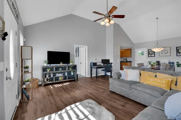 642 Indian Springs Cir, Manchester, TN 37355