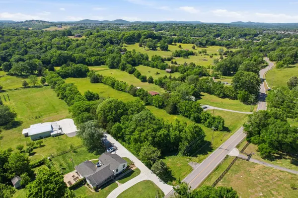 1958 Burke Hollow Rd, Nolensville, TN 37135