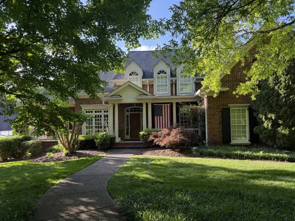 2018 Waterstone Dr,  Franklin,  TN 37069