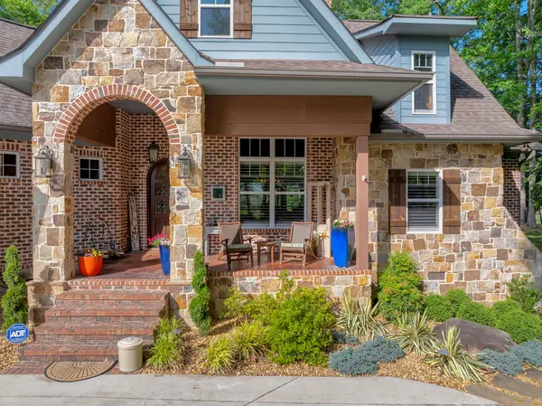 101 Canary Ln, Estill Springs, TN 37330