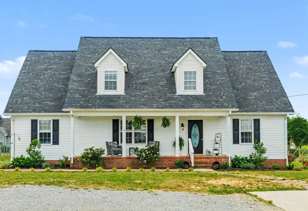 1961 Egypt Rd, Chapel Hill, TN 37034