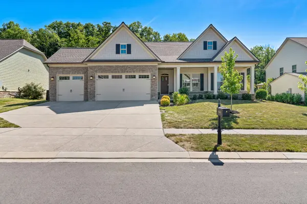 7208 Sky Meadow Dr, College Grove, TN 37046