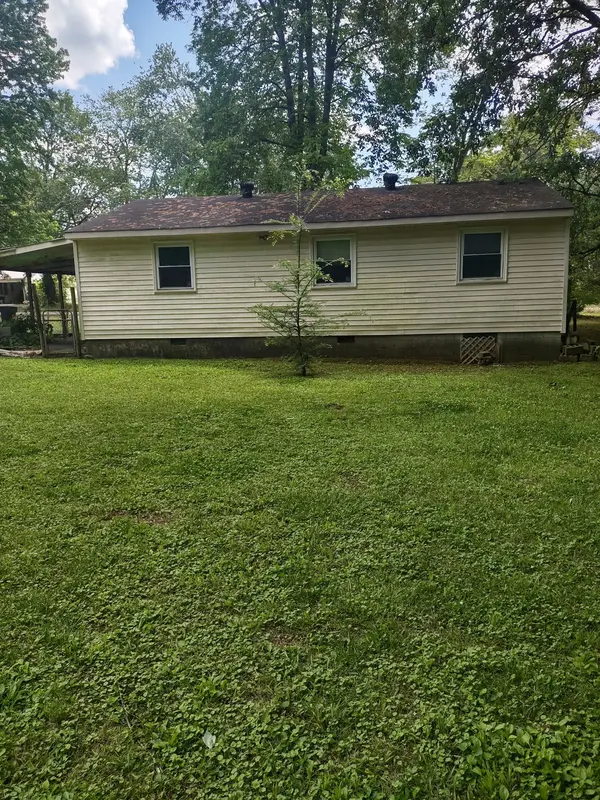207 Tulsa Ave, Tullahoma, TN 37388