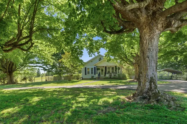 2858 Jack Teasley Rd, Pleasant View, TN 37146