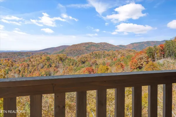 3165 Bear Mountain Lane, Sevierville, TN 37876