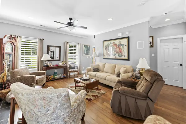 1440 Burnside Dr, Franklin, TN 37067