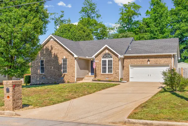 1576 Barrywood Cir #W, Clarksville, TN 37042
