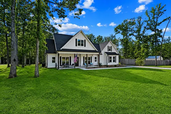 855 Greenwood Rd, Tullahoma, TN 37388