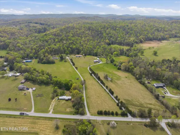 2777 River Rd, Ten Mile, TN 37880