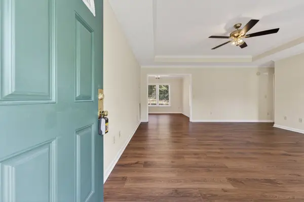 867 Countrywood Dr, Adams, TN 37010