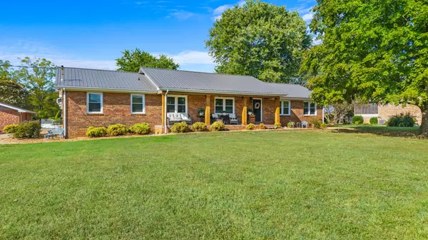 136 County Road 619, Etowah, TN 37331
