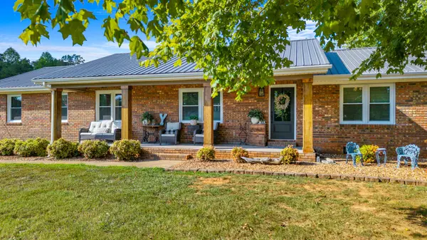 136 County Road 619, Etowah, TN 37331