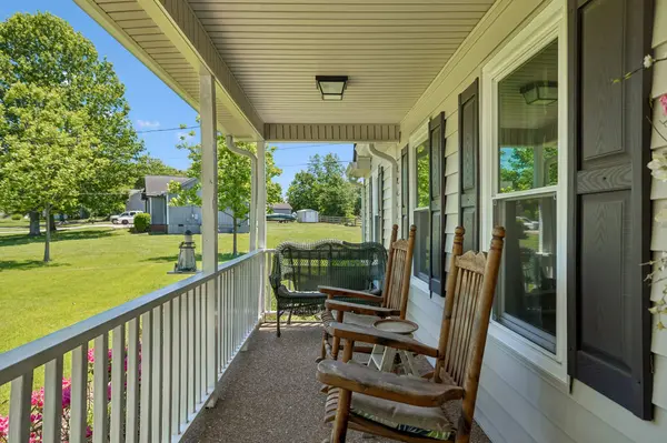 1473 Bridle Ln, Chapel Hill, TN 37034