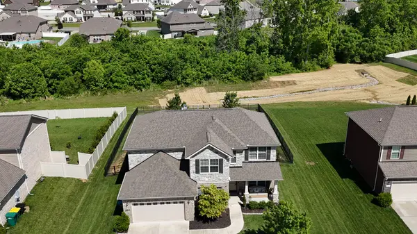 3017 Michaleen Dr, Spring Hill, TN 37174