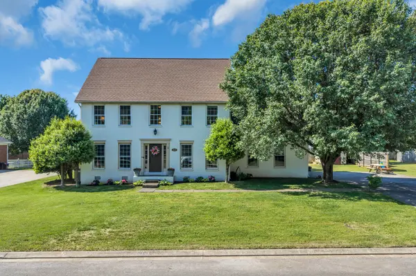 2407 Amber Glen Dr, Murfreesboro, TN 37128