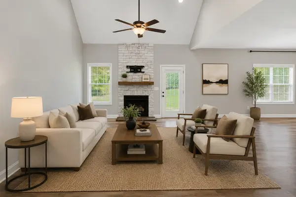 181 Misty Dr, Pleasant View, TN 37146
