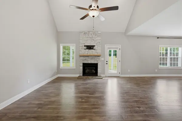 181 Misty Dr, Pleasant View, TN 37146