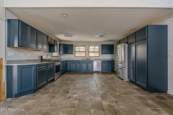 856 Little Berry Way, Del Rio, TN 37727