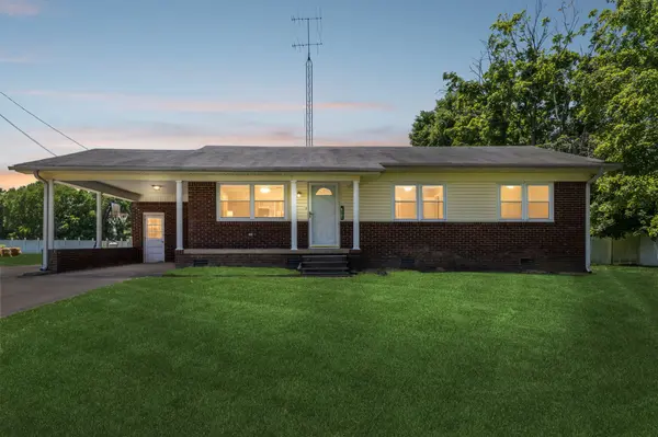 8181 Cedar Grove Rd, Big Sandy, TN 38221