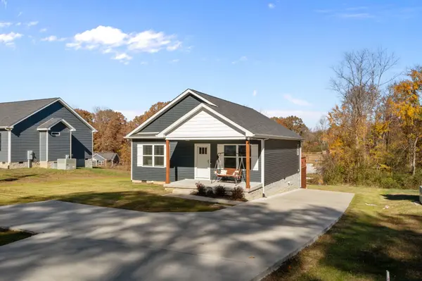 10560 Church Rd, Bon Aqua, TN 37025