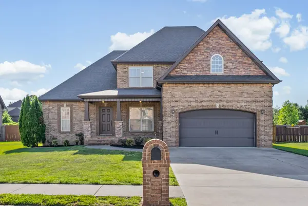 2528 Remington Trce, Clarksville, TN 37043