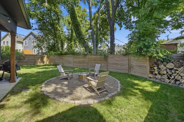 530 Croley Dr, Nashville, TN 37209
