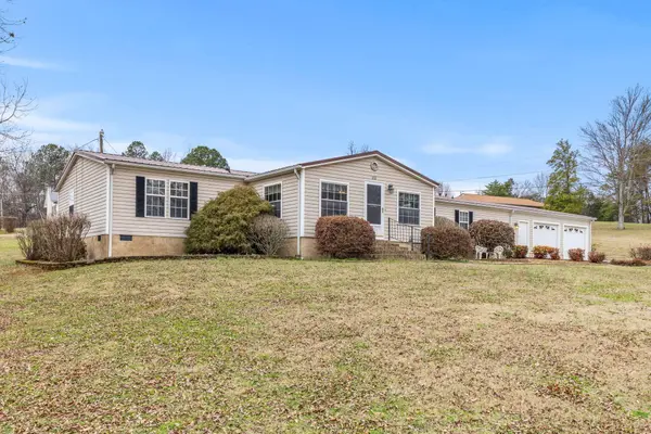 632 Athens Pike, Etowah, TN 37331