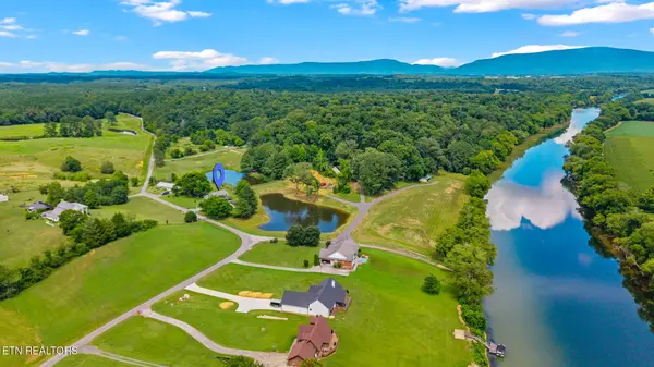 675 Pinhook Rd, Calhoun, TN 37309