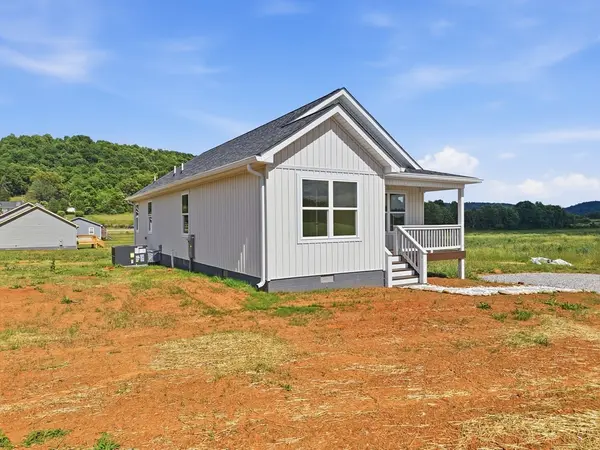 892 Old Cookeville Rd, Sparta, TN 38583