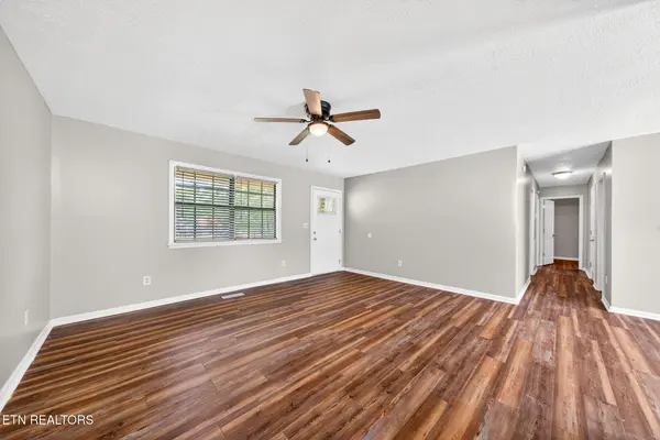 274 Whittenburg Rd, Crossville, TN 38571