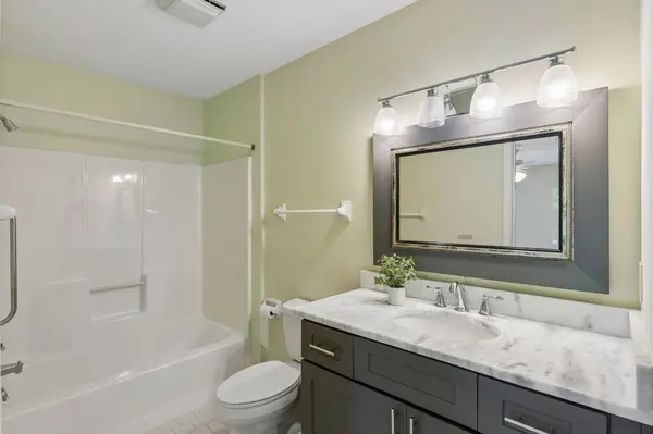 410 Bradford Grn, Nashville, TN 37221